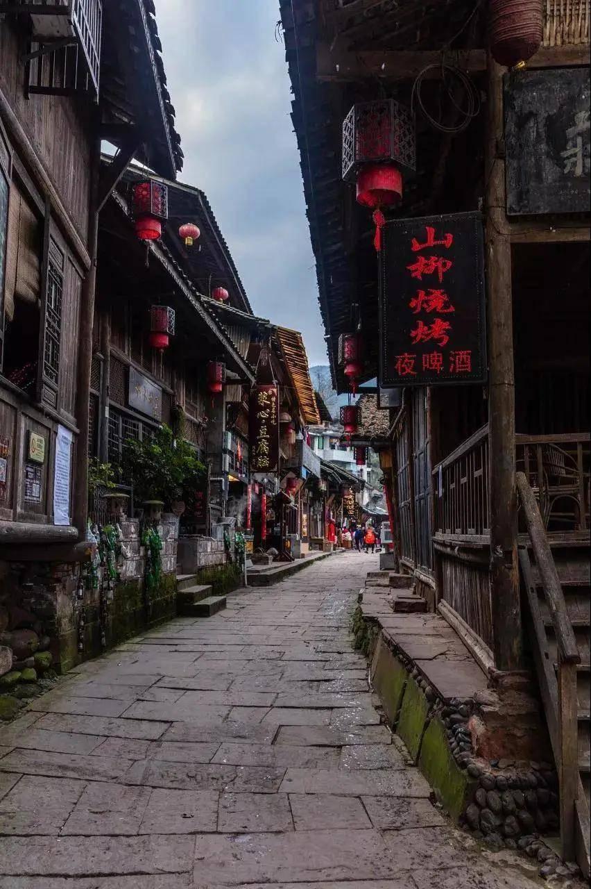 降魔的2.0：她是医生，这注定只有她能治愈马季的伤口